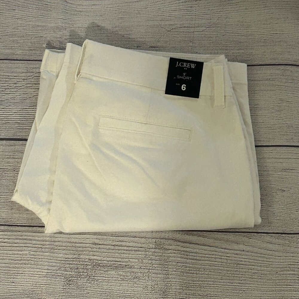 J.Crew 9" Frankie Bermuda Chino Short-White - Picture 12 of 12